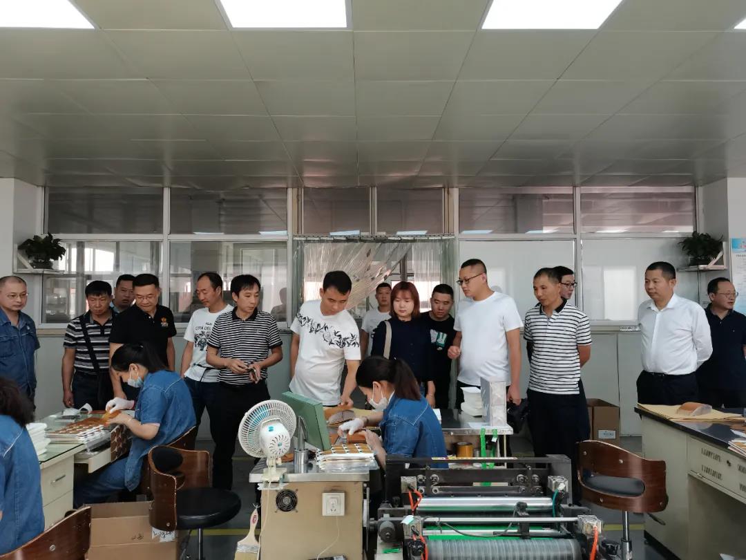 南京金陵金箔集团,金箔包装，烟草包装、食品包装、药品包装、社会包装、工业包装