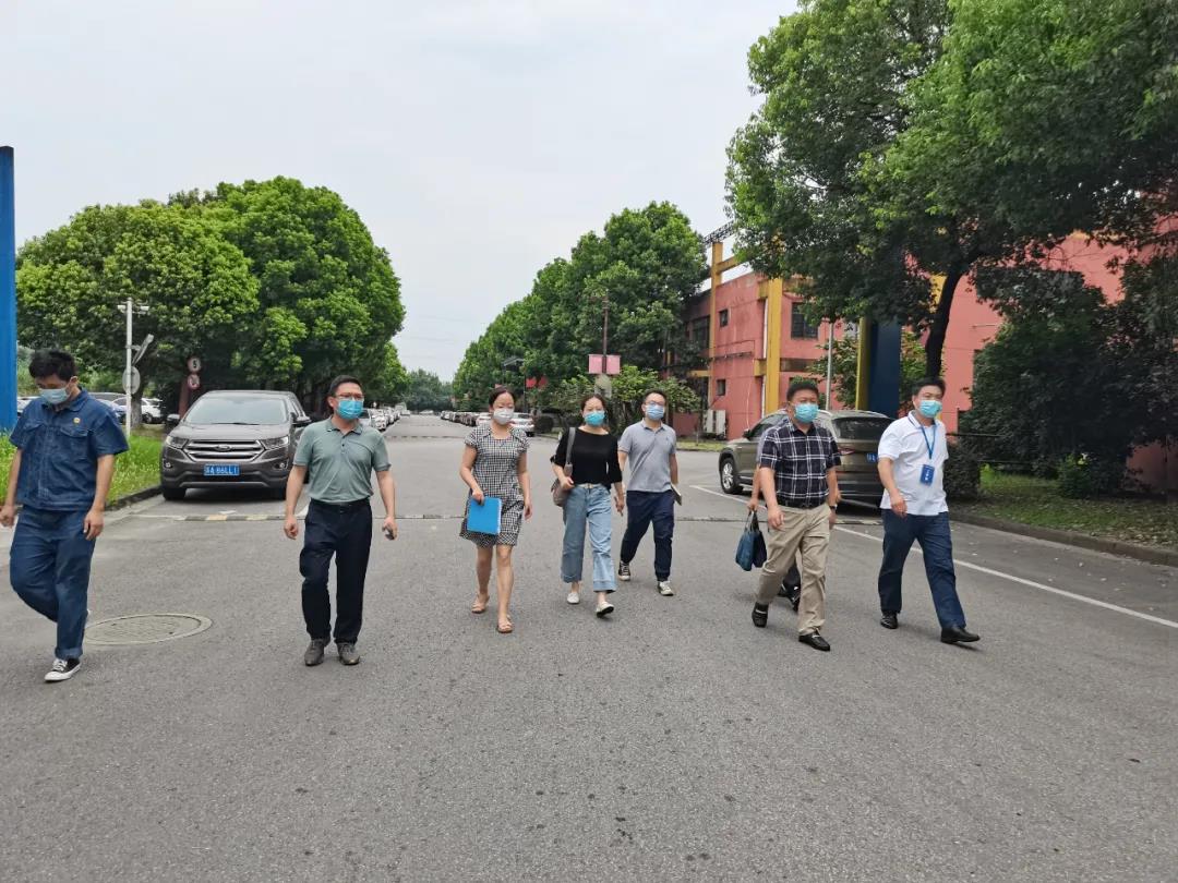 南京金陵金箔集团,金箔包装，烟草包装、食品包装、药品包装、社会包装、工业包装