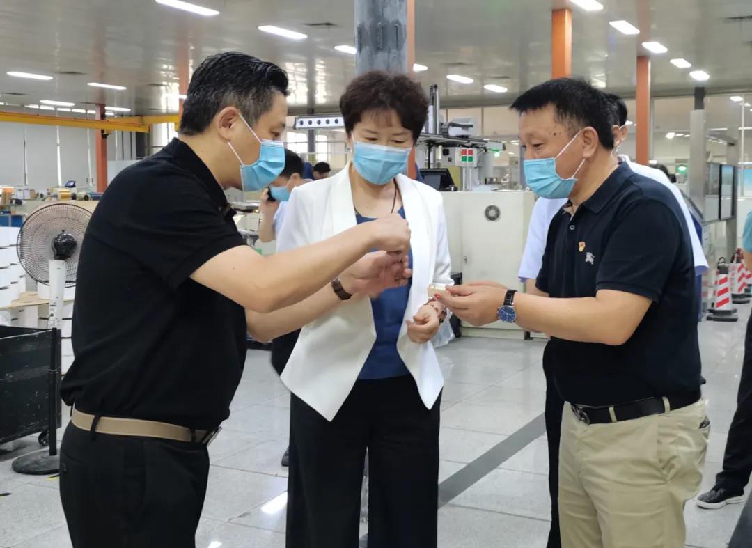 南京金陵金箔集团,金箔包装，烟草包装、食品包装、药品包装、社会包装、工业包装